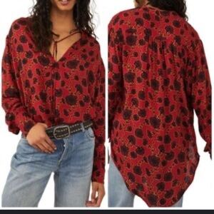 NWT Free People Mia Floral Print Tie Neck Tunic in Black/Red - Size XS